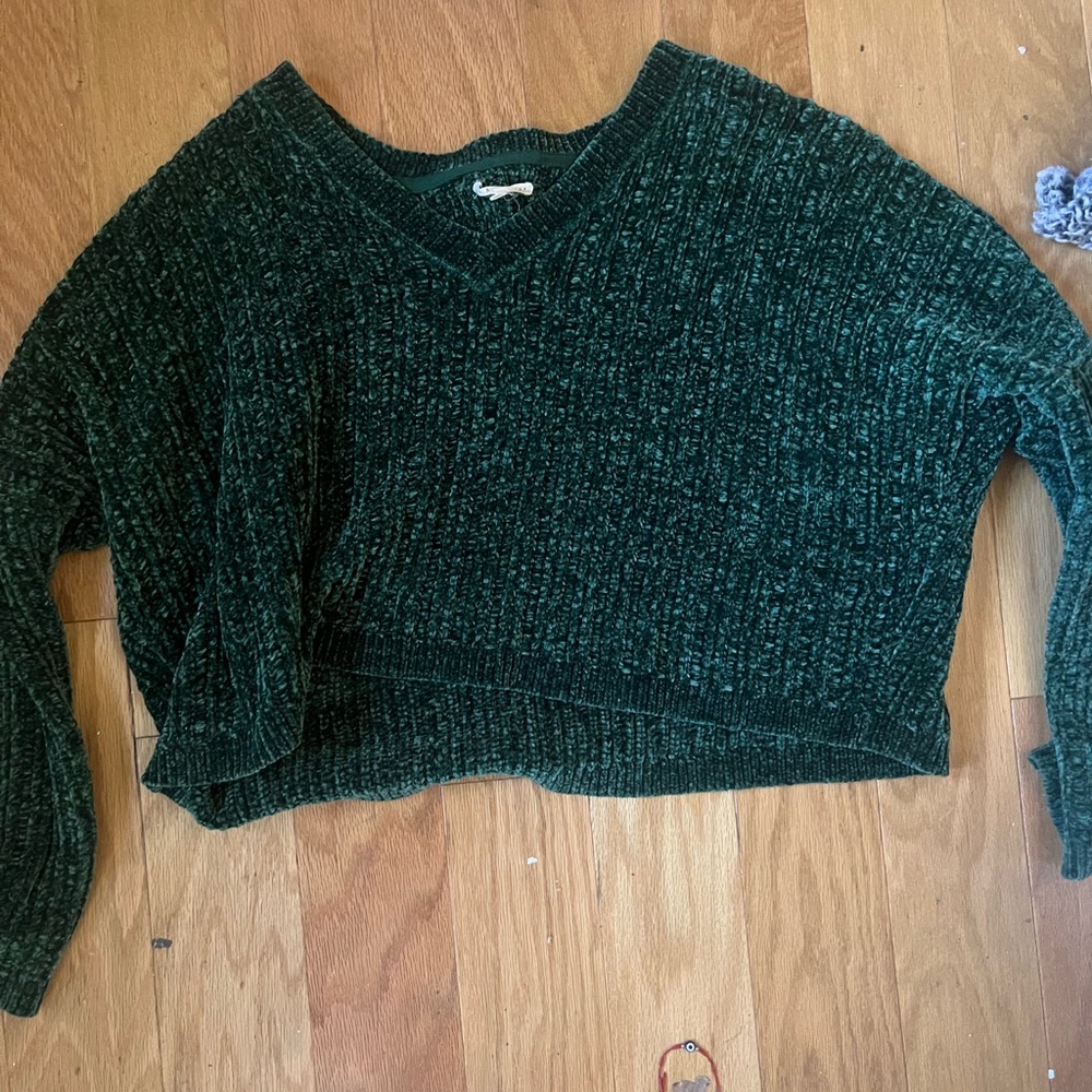 Velvet dark green sweater size large